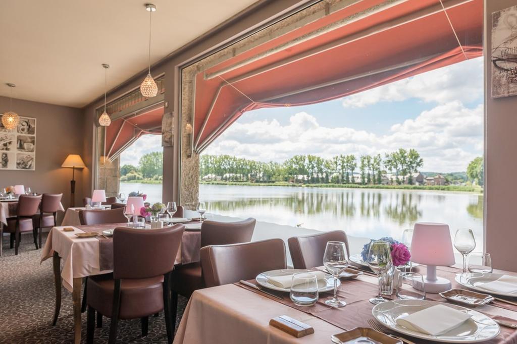 Hotel Restaurant Du Lac Combourg Kültér fotó